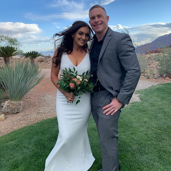 White Lulus Dress - Picture 3 of 3